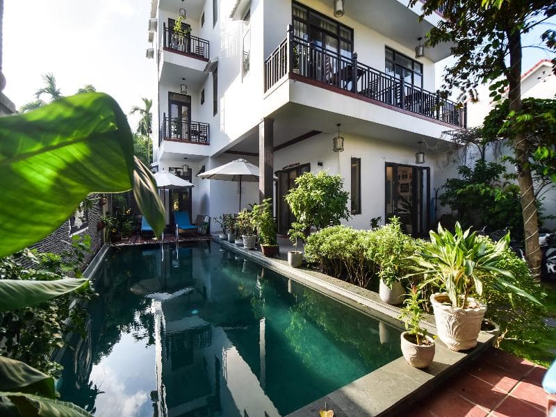 Suburban Villa 4