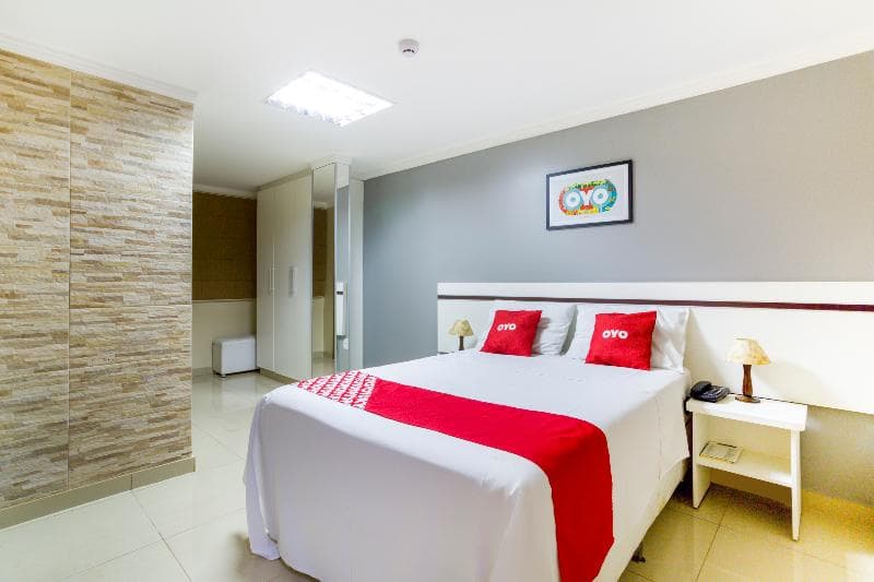 Hotel Via Universitaria 4