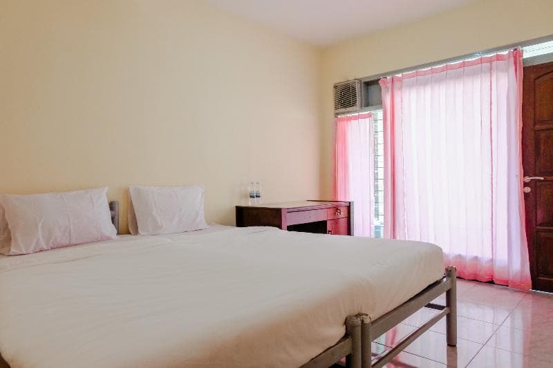 Oyo 1289 Cbr Residence main