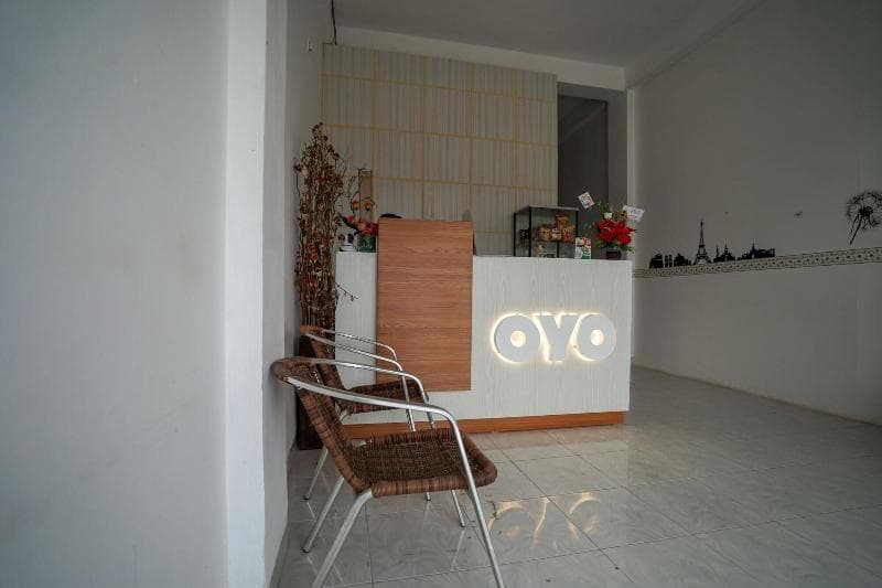 Oyo Life 1299 Balcony Orange Homestay 5