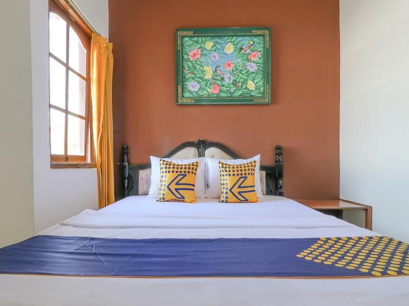 Super Oyo 1927 Hotel Candra Adigraha 3
