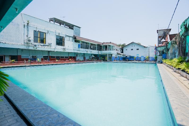 Oyo 1652 Hotel Tampiarto 4
