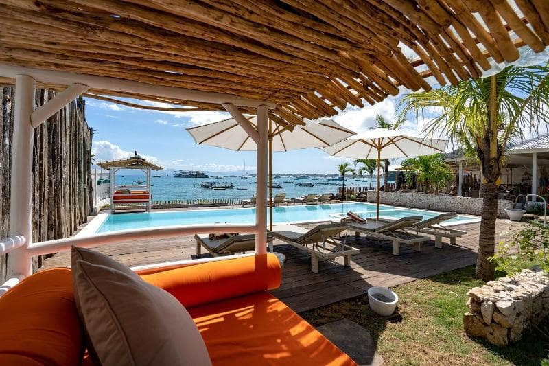 Paus Putih Hotel Lembongan 5