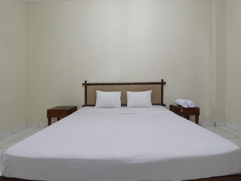 Spot on 2426 Hotel Aget Jaya II photo 1
