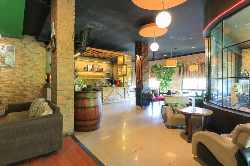 Labuana Homestay & Cafe Garden By Zuzu 4
