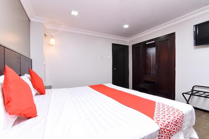 Oyo 411 Moon Hotel photo 1