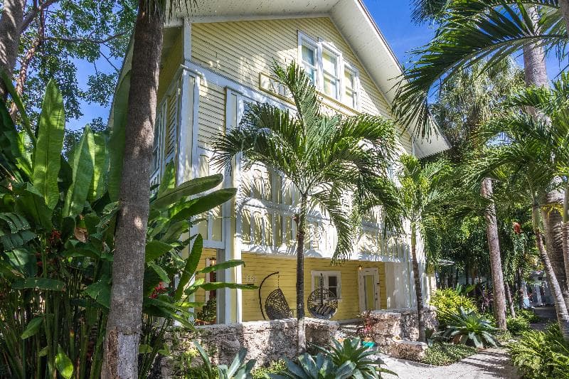 Selina Miami River photo 1