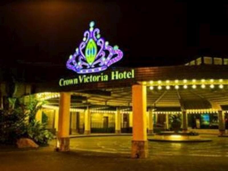 Crown Victoria Tulungagung 4