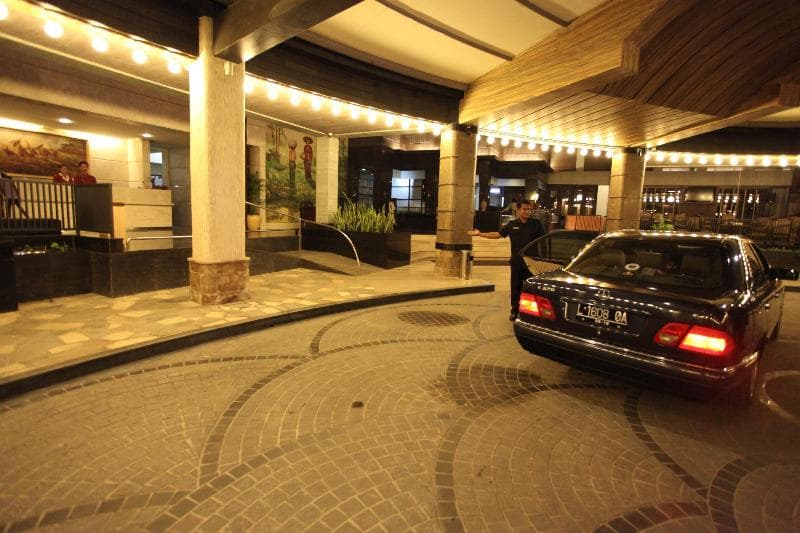 Crown Victoria Tulungagung 2