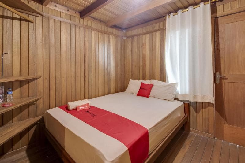 Reddoorz @ Omah Kayu Homestay main