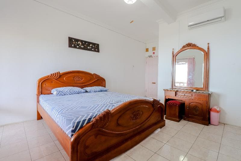 Adinda Beach Hotel And Villa main