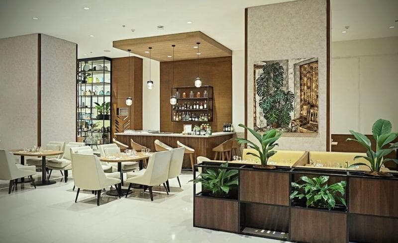 Summit Hotel Greenhills 2