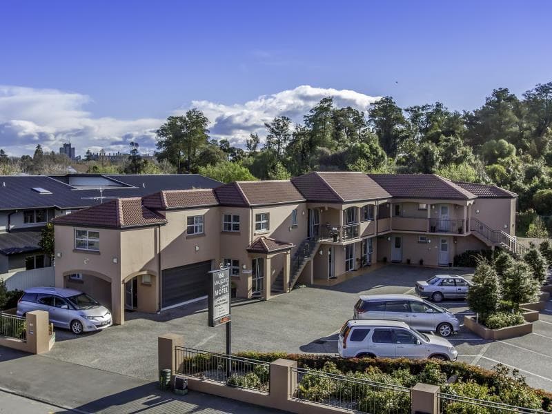 166 Majestic Court Motel main