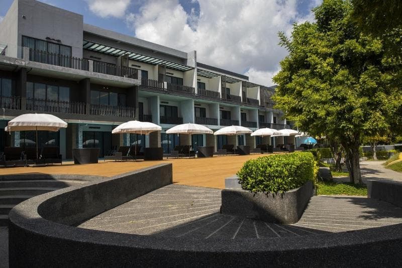 The Velo's Hotel main