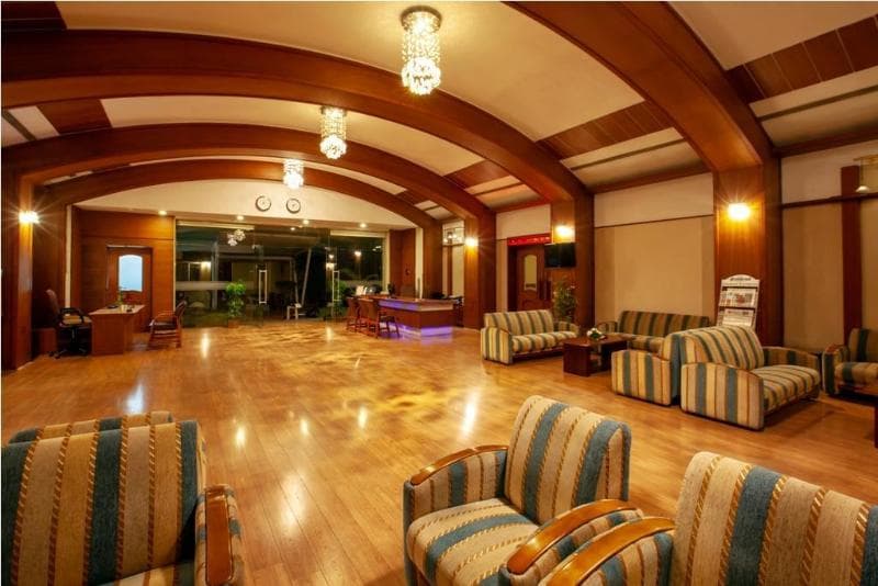 Grand Regent Hotel 2