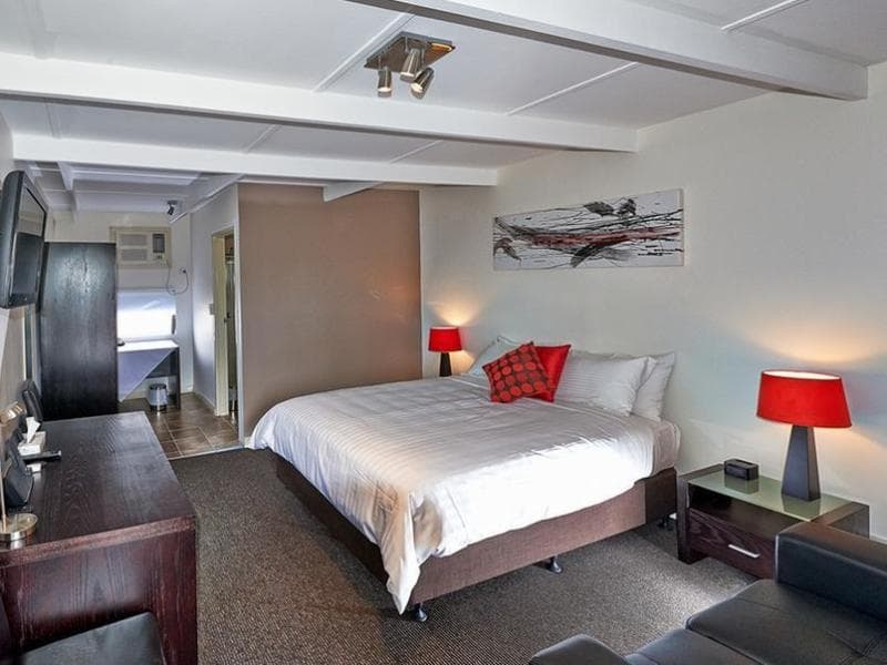 Fig Tree Motel 3