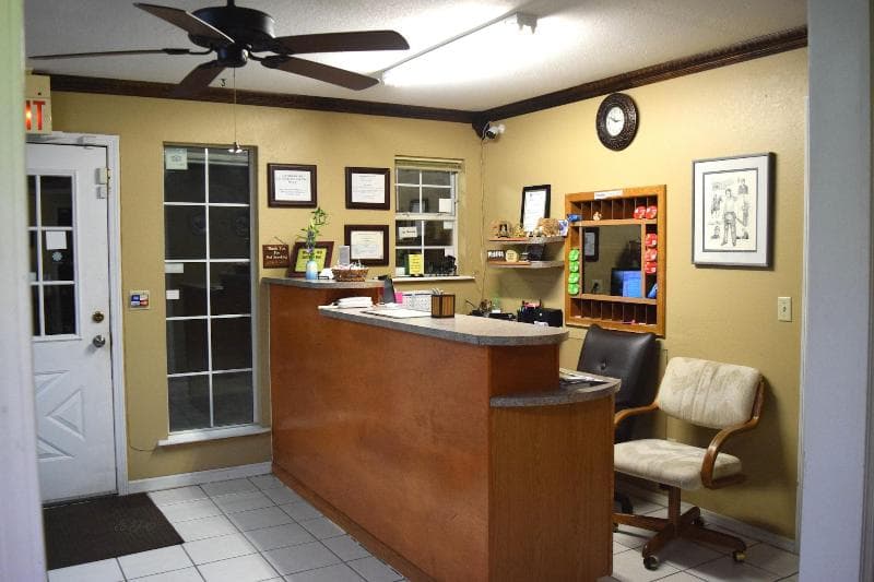 Claremore Motor Inn 4