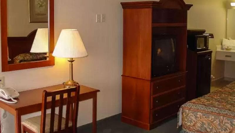 Country Inn Banning 5