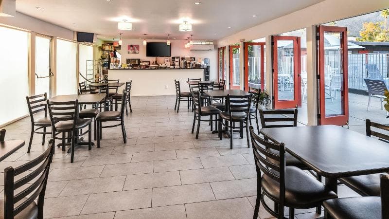Skylark Hotel 2