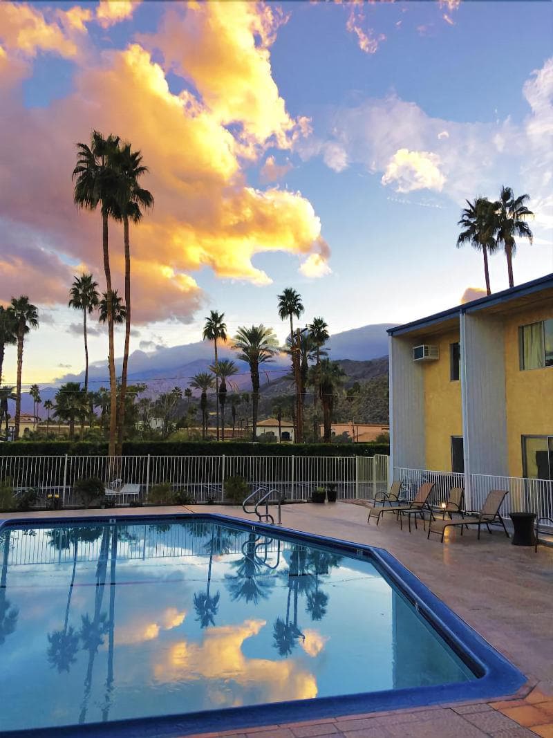 Delos Reyes Palm Springs 1