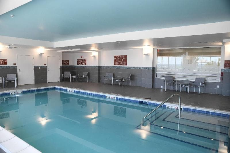 Towneplace Suites Kansas City At Briarcliff photo 1