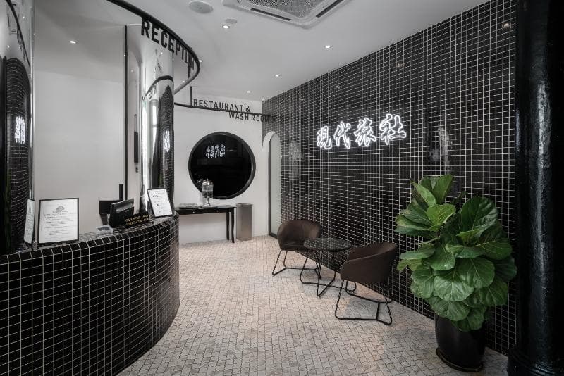 Modern Hotel Georgetown 5