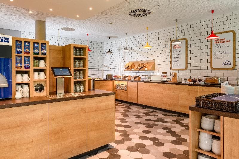 Holiday Inn Express Goettingen 2