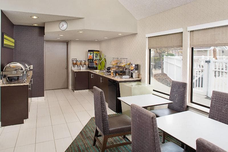 Residence Inn  Detroit Troy/Madison Heights 3