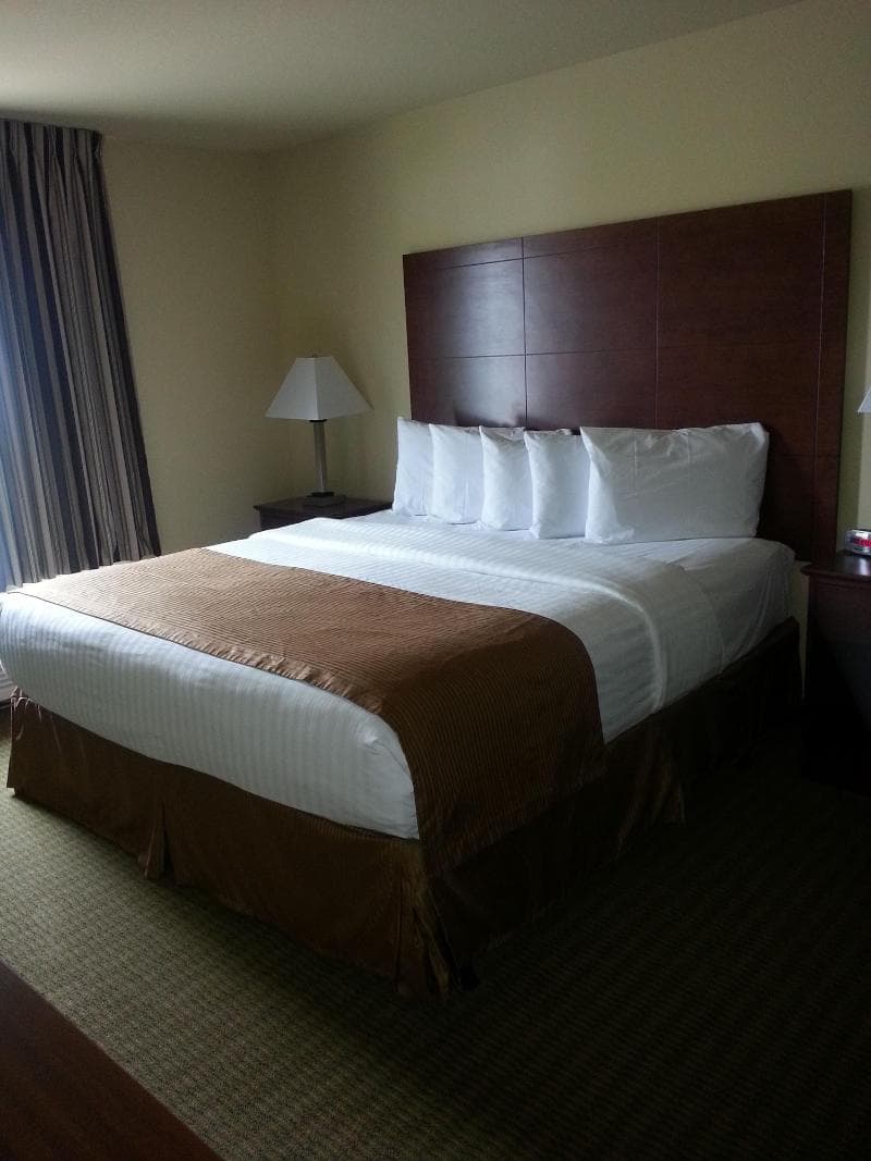 Cobblestone Inn Suites Knoxville 5