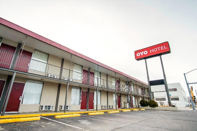Oyo Hotel Hutchinson Ks West 4Th Ave 2