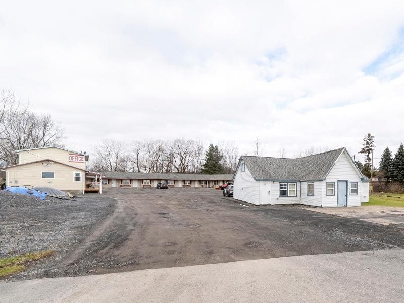 OYO Hotel Starlite Seneca Falls photo 1