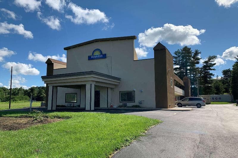Days Inn By Wyndham Bellville Mansfield 3