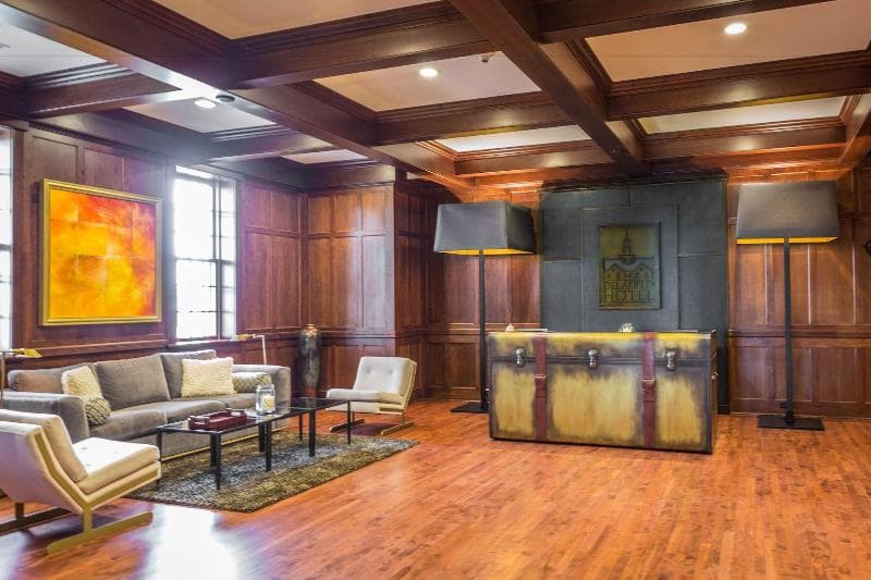 The Delafield Hotel 5