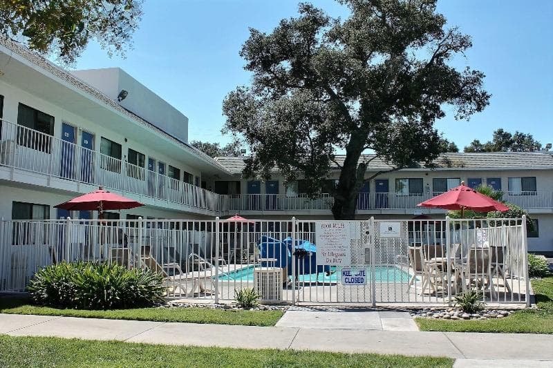 Motel 6 Atascadero 4