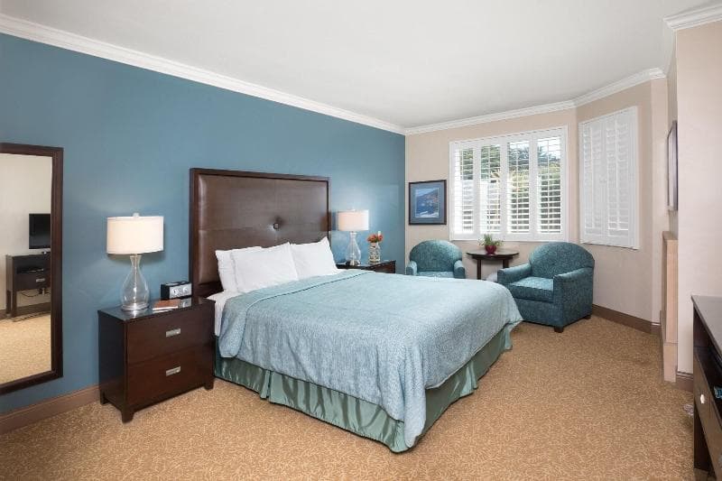 Blue Dolphin Inn 2