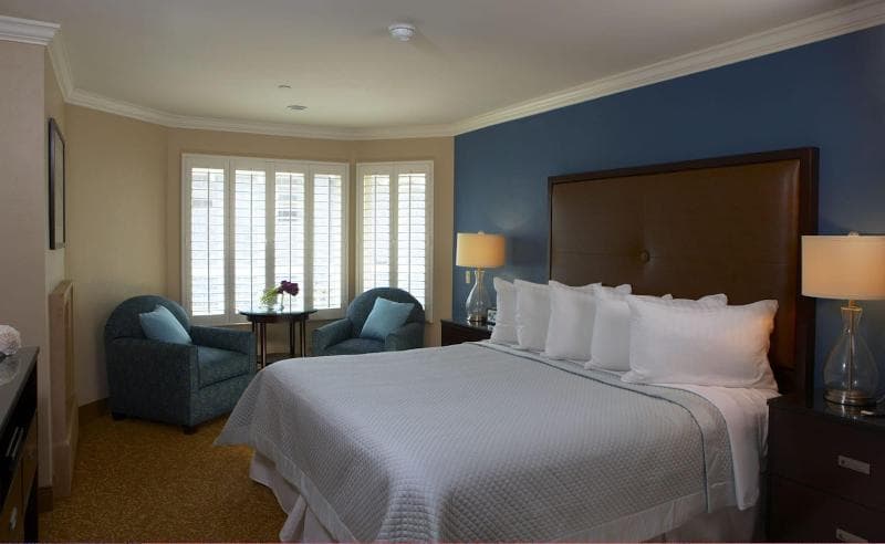 Blue Dolphin Inn 5