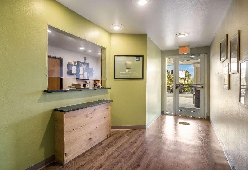Extended Stay America Select Suites Fort Myers 3