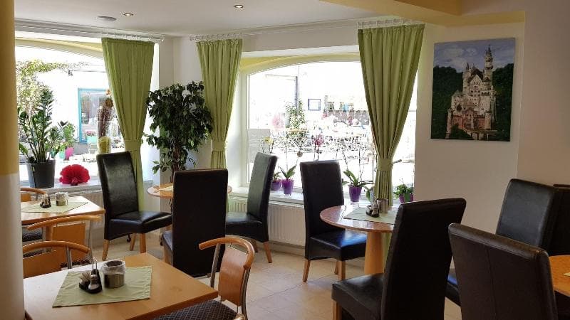 Garni City Hotel main
