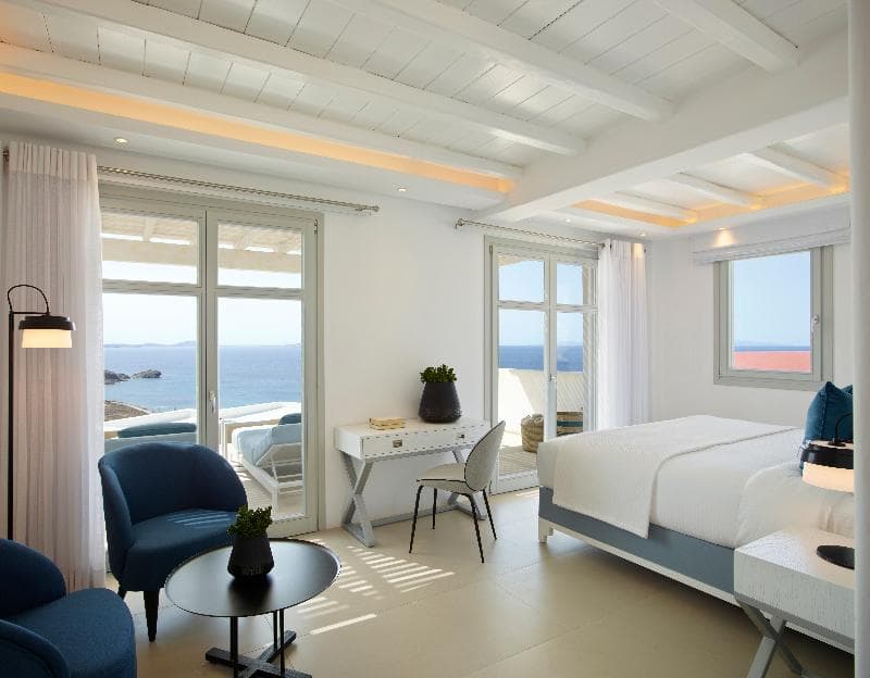 Epic Blue Mykonos, Luxury Suites & Villas 4