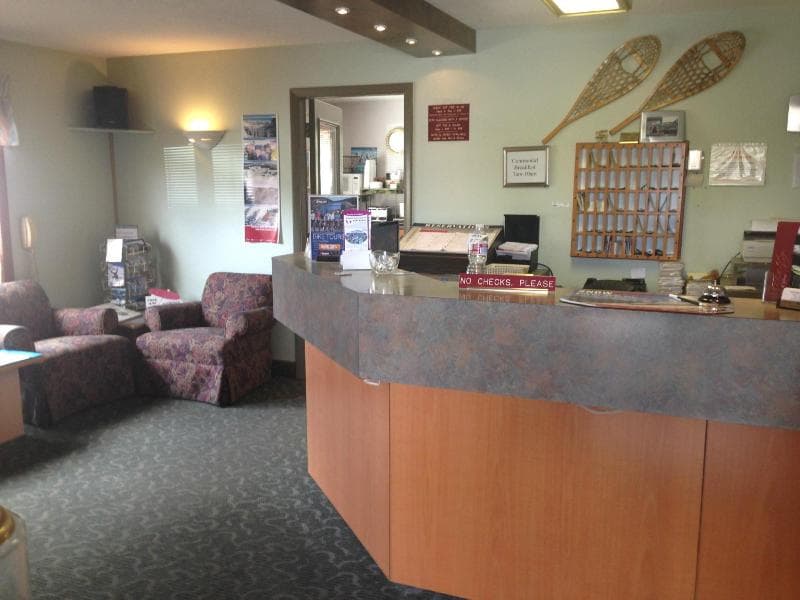 Snowshoe Motel 3