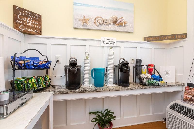 Topsail Shores Inn photo 1