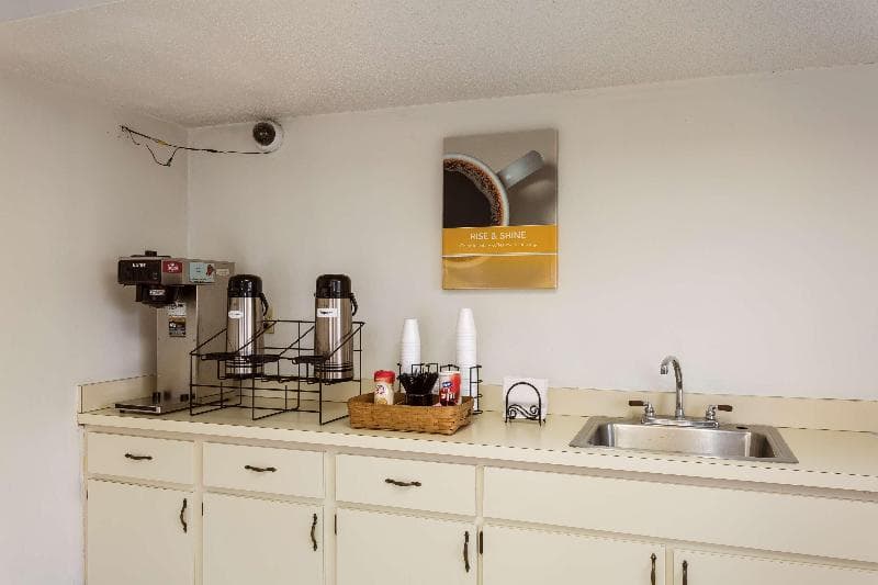 Motel 6 Macclenny Fl photo 1