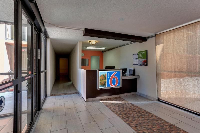 Motel 6 Jackson TN 5