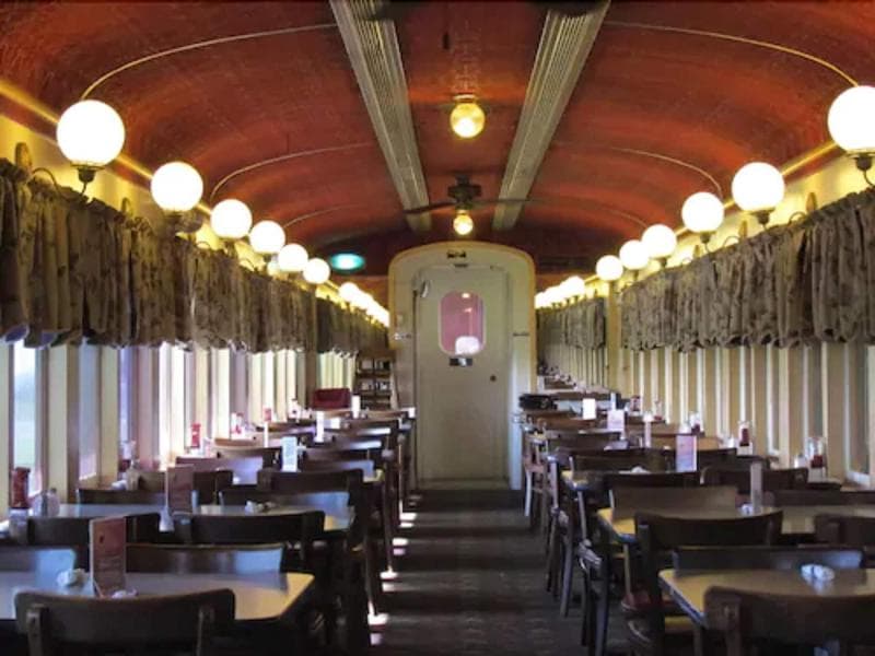 Red Caboose Motel 2