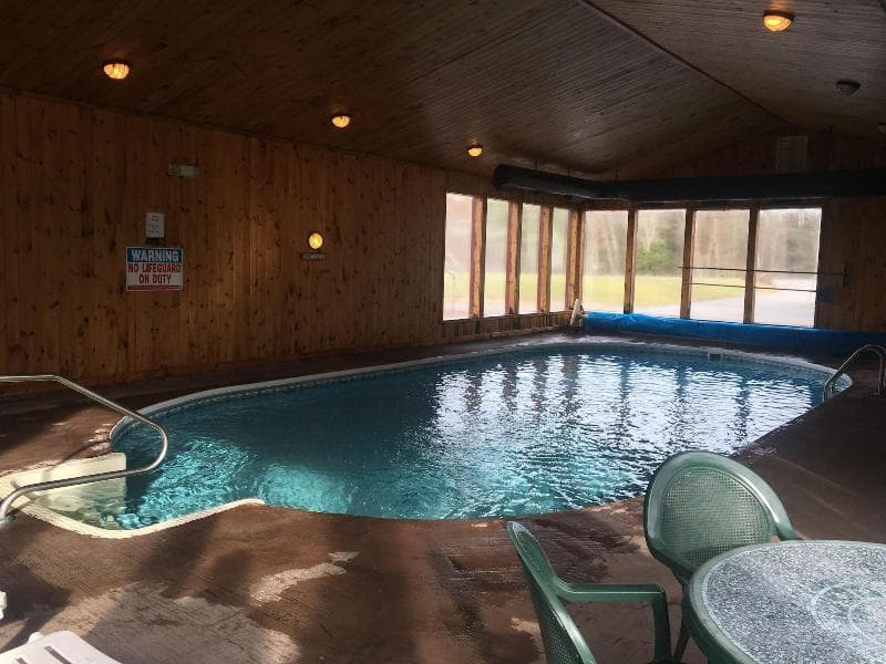 Stonybrook Motel & Lodge photo 1