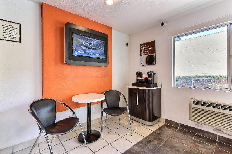 Motel 6 Santa Clara 2