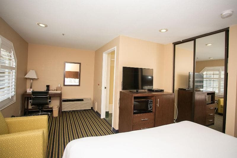 Travel Inn 3