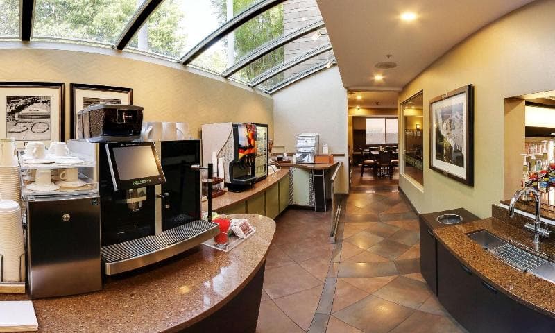Hotel Strata 3