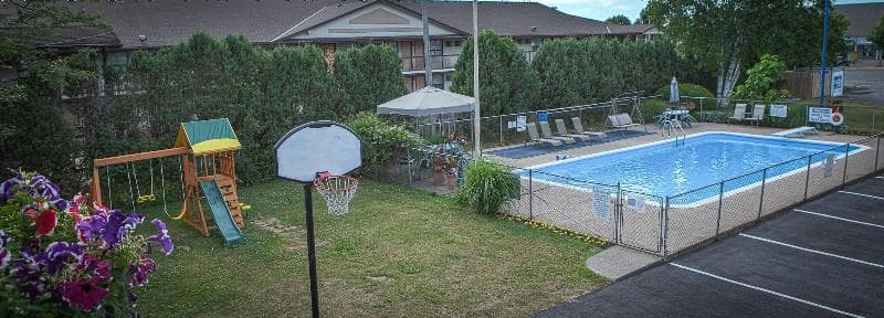 Villager Lodge Niagara Falls main