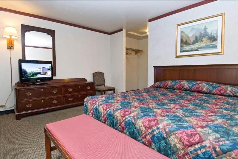 Sequim Bay Lodge photo 1